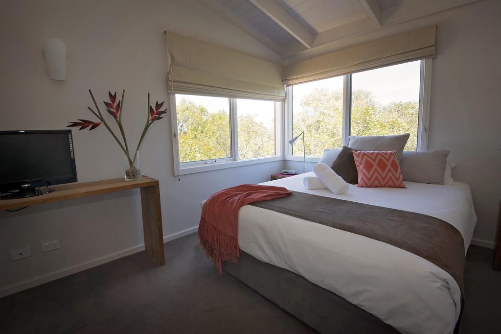 The Lakes Beachfront Holiday Park Lake Tyers Beach ภายนอก รูปภาพ