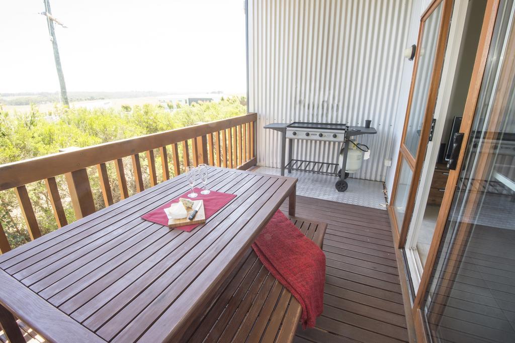 The Lakes Beachfront Holiday Park Lake Tyers Beach ภายนอก รูปภาพ