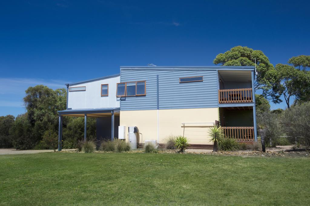The Lakes Beachfront Holiday Park Lake Tyers Beach ภายนอก รูปภาพ
