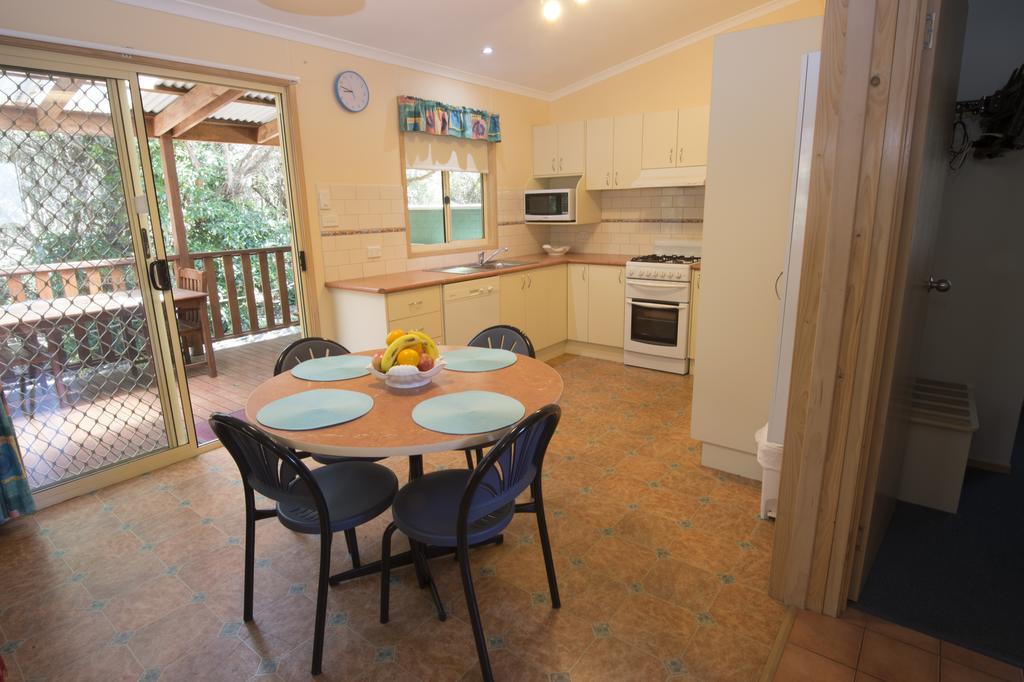 The Lakes Beachfront Holiday Park Lake Tyers Beach ภายนอก รูปภาพ